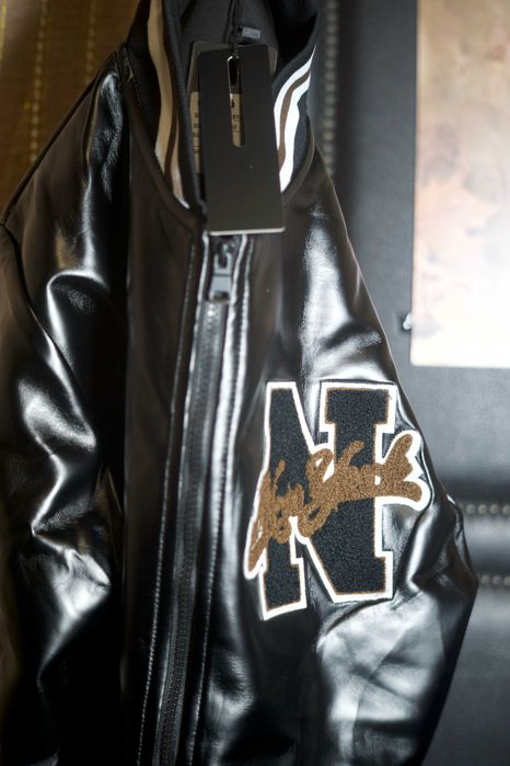 elegante casaco de pele genuína  perfeito de alta qualidade