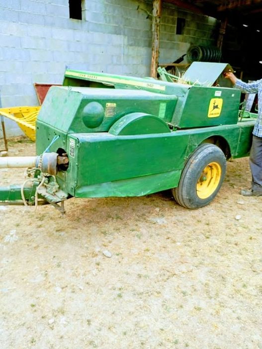 Enfardadeira a vemda