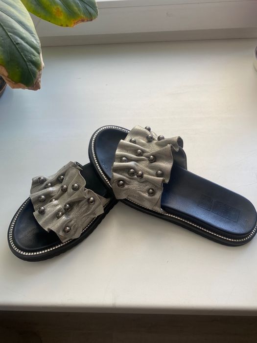 Шлепки женские летние