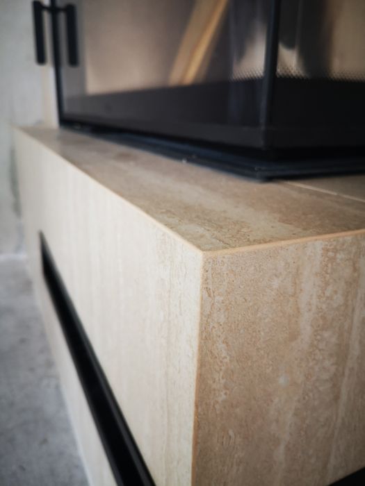 Вкладання плитки, плиточник.