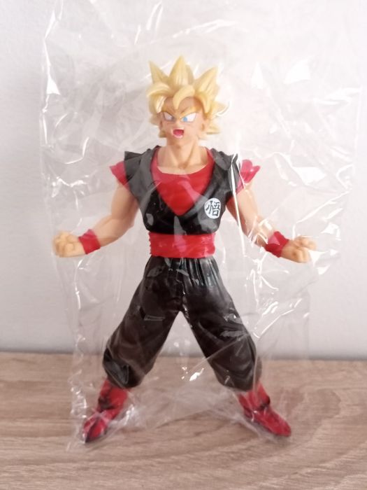 Boneco Son Goku Novo (17cm)