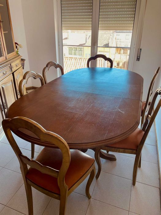 Conjunto de Sala de Jantar Clássico em Madeira – Completo (935 278 143)