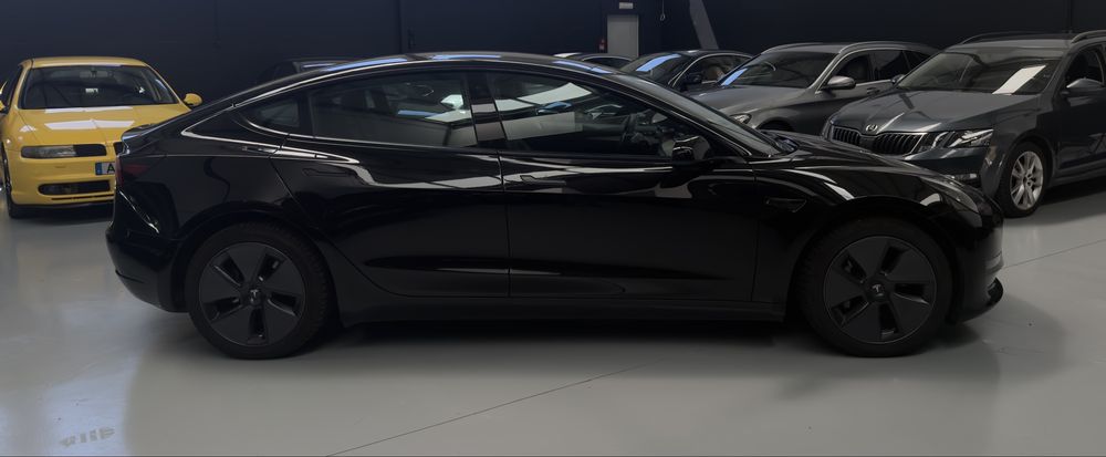 Tesla Dual Motor Longe Range Ano 2022 ( km 86.000 )