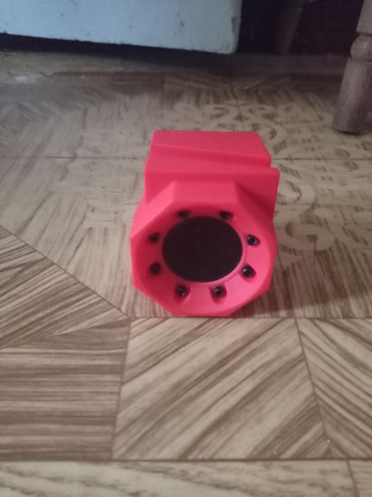 Портативная колонка