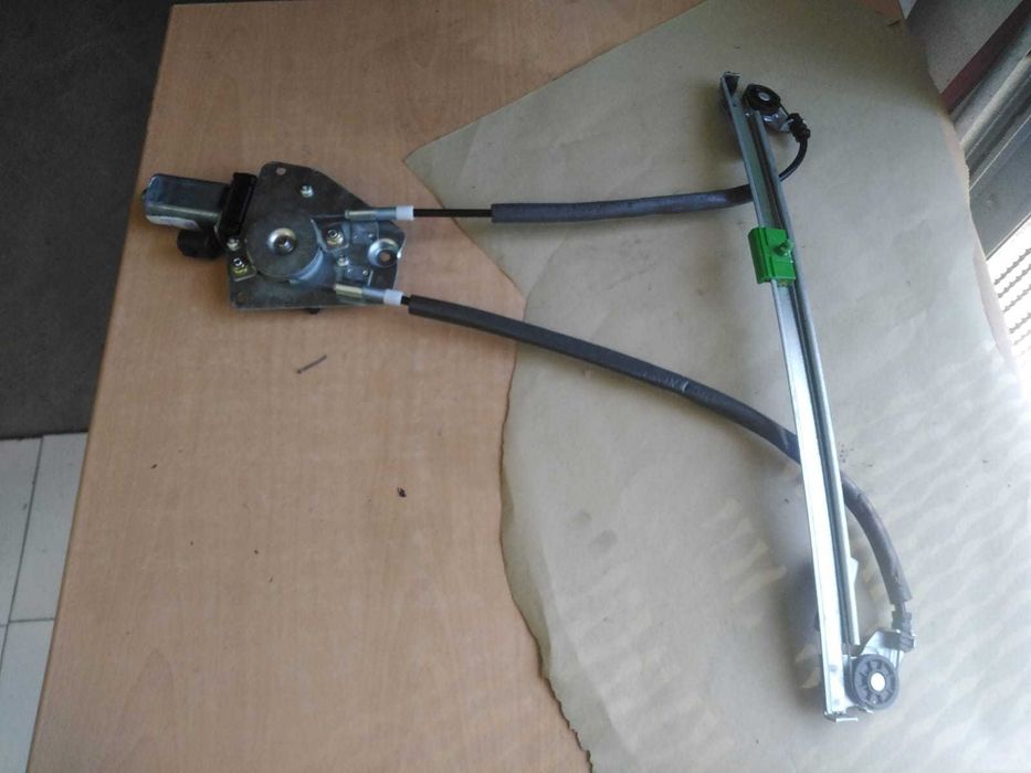 Elevador Elétrico NOVO Peugeot 306 2P Frente Esquerdo