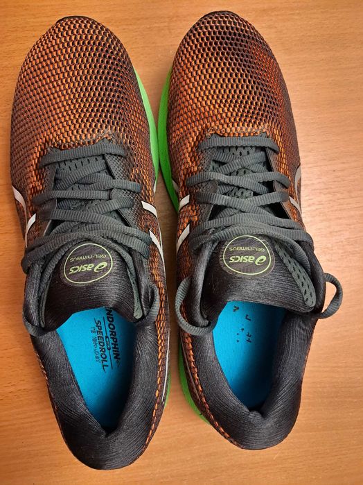 Оригинальные кроссовки  Asics  размер 46