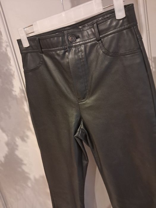 Spodnie rurki ekoskora Zara