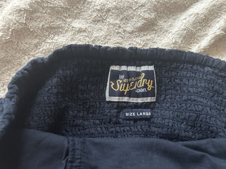 Superdry sukienka koronkowa tuba M/ L czarna