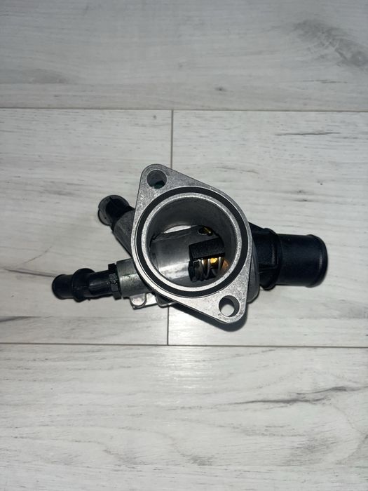 VERNET Termostat Opel Astra H Zafira B 1.9 CDTI