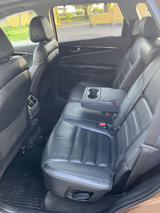 Продам Kia Sorento