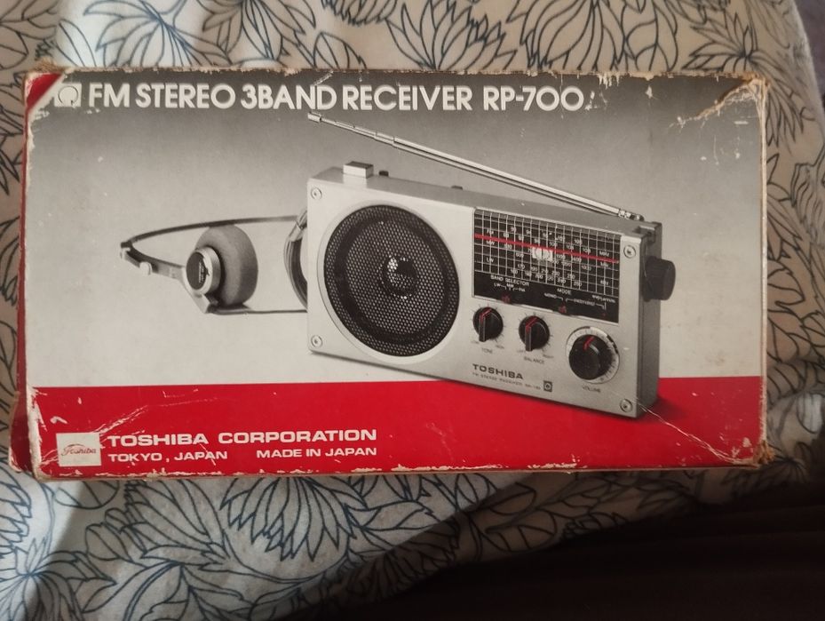 Rádio Toshiba RP-700