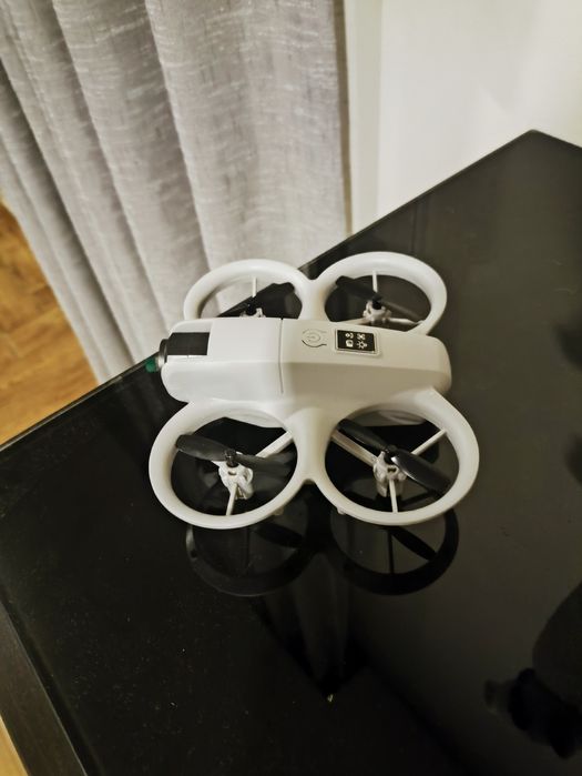 Vendo drone replica DJI neo