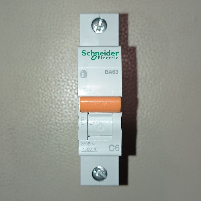 Автоматичний вимикач Schneider Electric ВА63 6/1/С 1Р 6 А 4,5 кА 11201