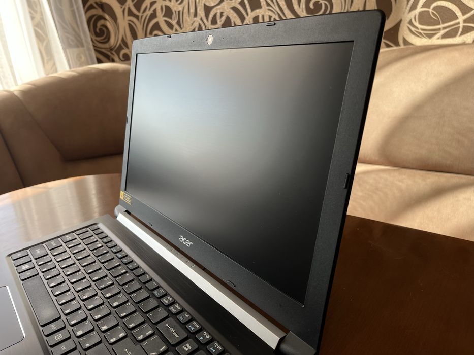 Ноутбук 15.6" Acer Aspire 5 на Intel i5-7200U с 8ОЗУ / 256SSD / FullHD