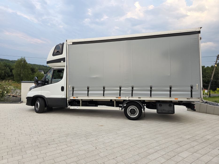 Iveco 35s18/ 180 KM /3.0 / 2023 rok 9/LED/ 109 500 brutto