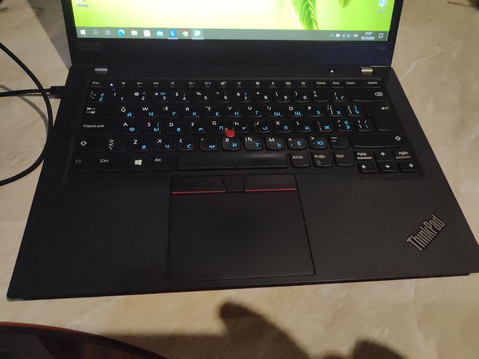 Продам класний бізнес ноутбук lenovo thinkpad t495 ryzen 5 3500u