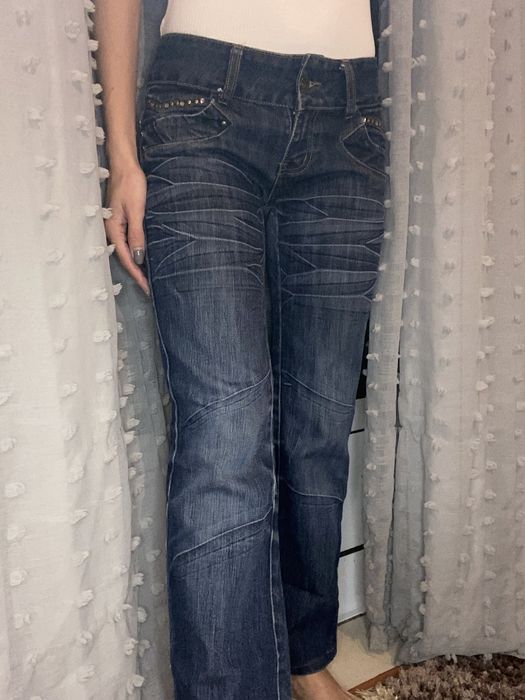 Jeans64750481828609122