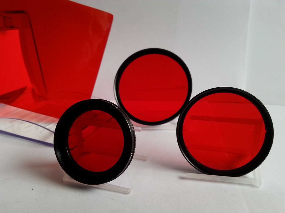 Filtry czerwone do fotografii czarno-białej