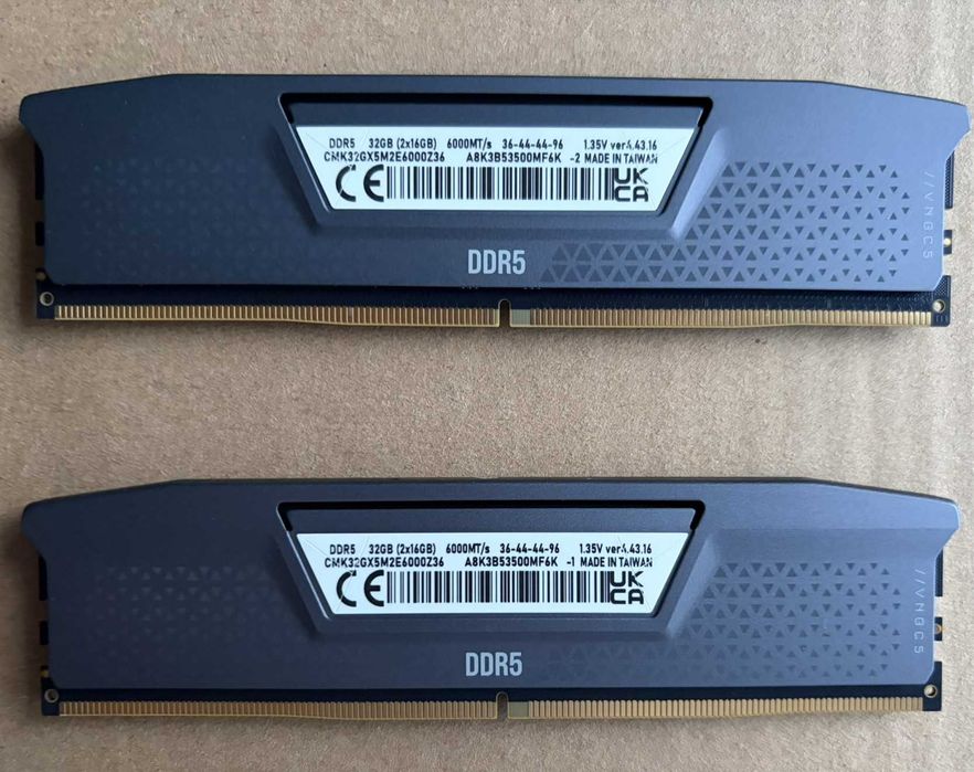 CORSAIR Vengeance DDR5 32GB (2x16GB) DDR5 6000MHz CL36 (CMK32GX5M2E6000Z36)