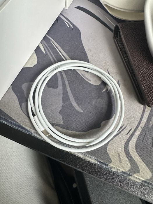 AirPods Max używane