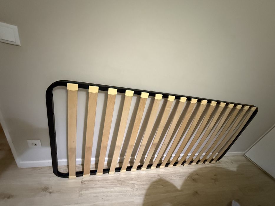 Estrado Cama ikea 200x90