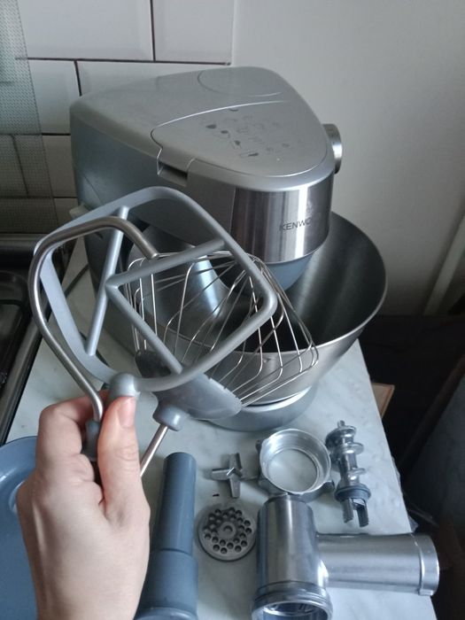 Продам комбайн кенвуд kenwod мясорубка