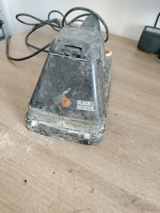 parowa dekolleuse do tapet Black Decker stan nieznany