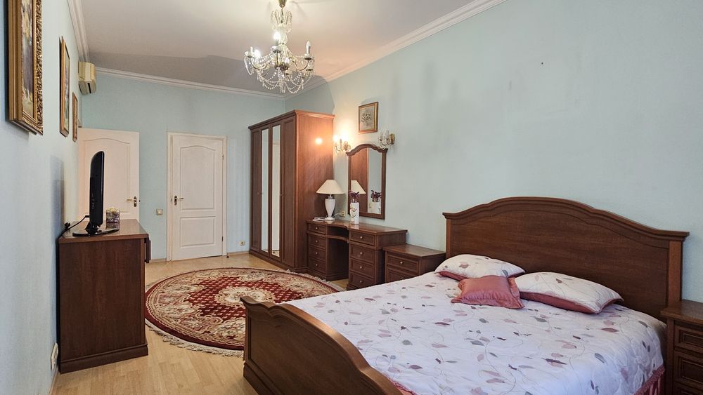 Оренда 3к квартири, метро Палац Україна, Антоновича 140