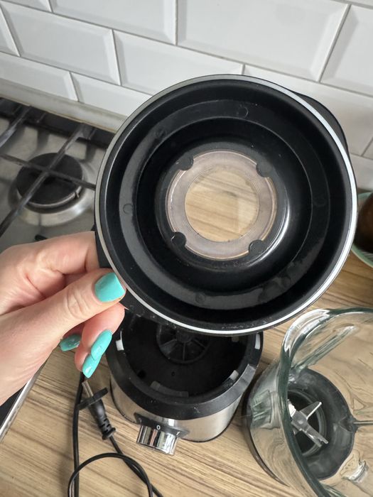 Блендер стационарный Grunhelm