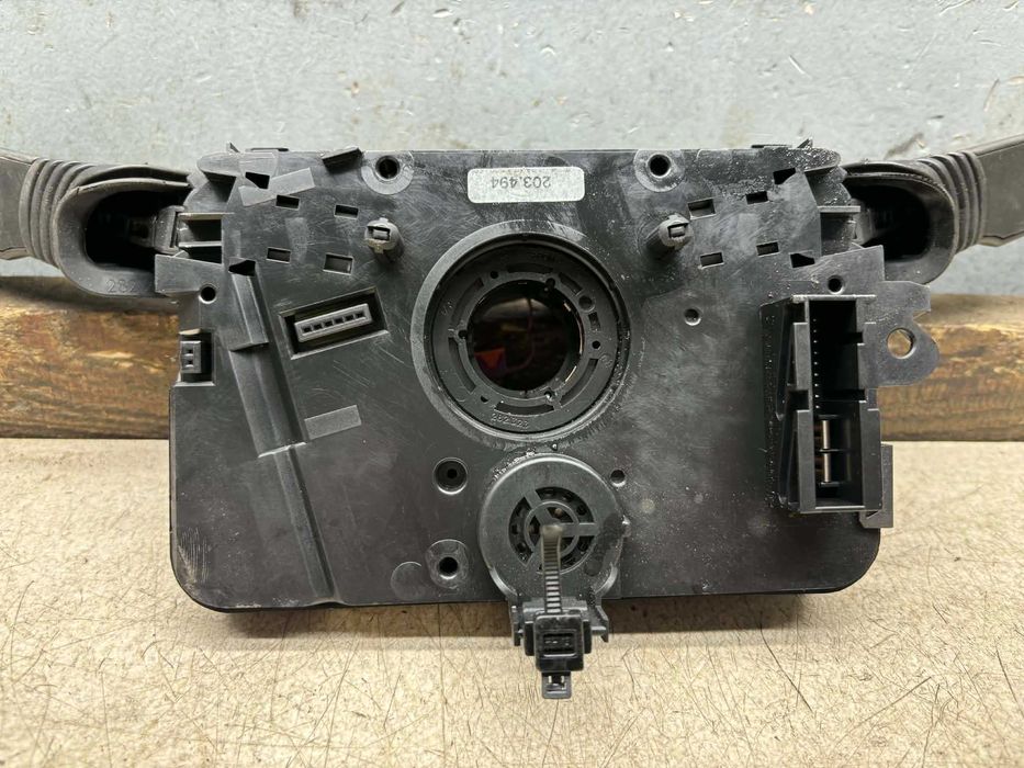 Przełącznik Zespolony Opel Zafira B 13.177.915   203.494