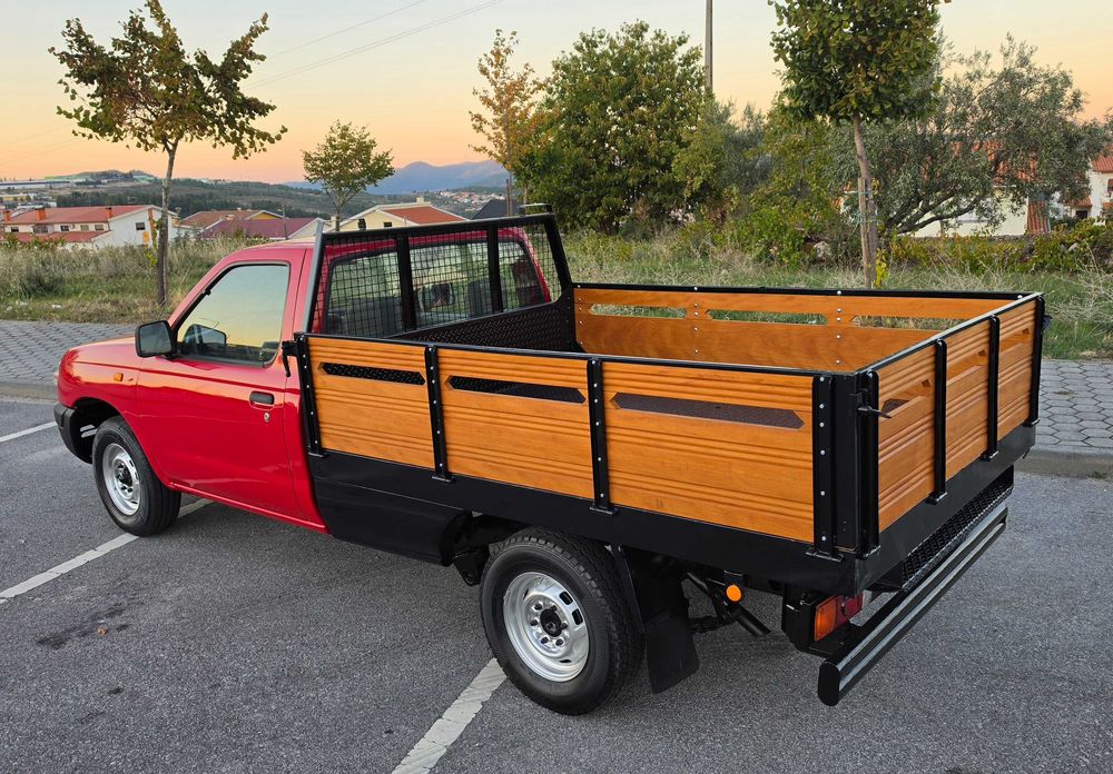 nissan d22 pick up poucos km