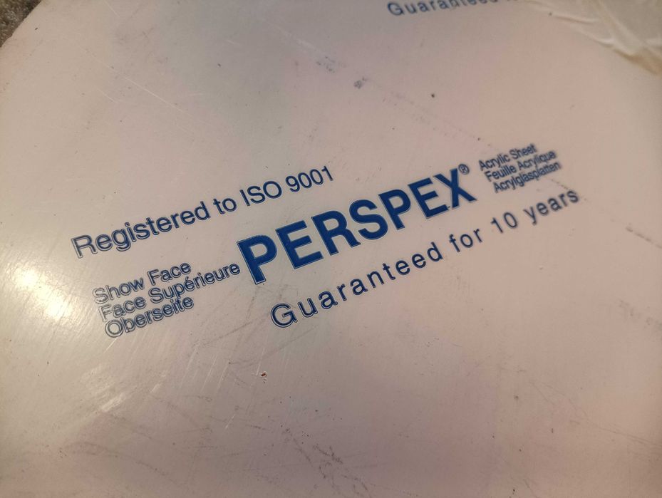 Perspex PMMA Acrílico Vazado Laranja 3 mm 40 x 35 cm