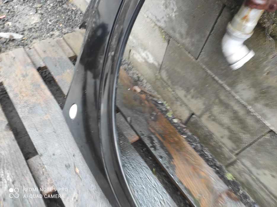 Opel meriva A Z20R błotnik prawy w kolor oryginał