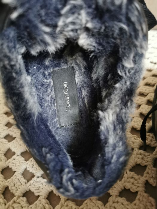 Calvin Klein buty z kożuszkiem skórzane R 39