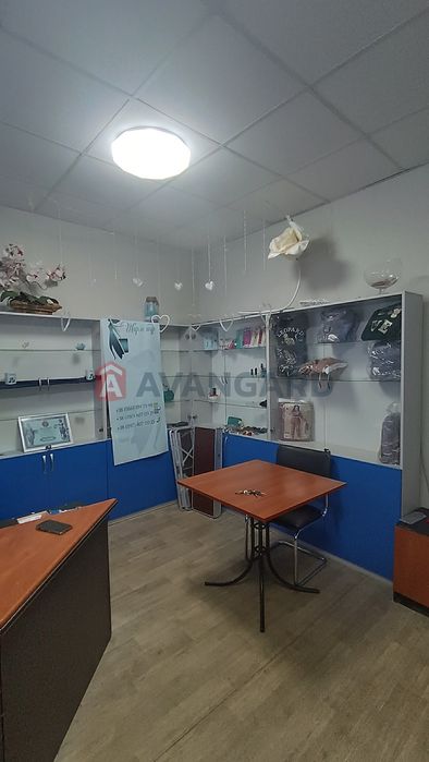 Продаж 4-х кімн. квартири сталінки, р-н Металургів.