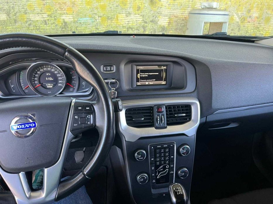 Volvo V40 2015 D2