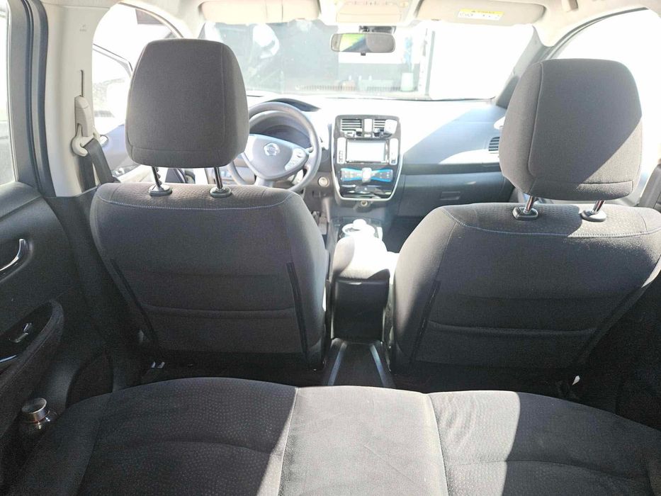 Nissan Leaf 2015 Elétrico – Personalizado (Vinil), Económico e Fiável