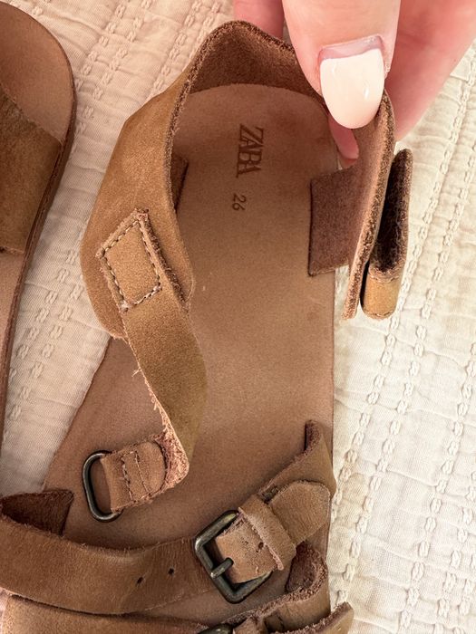 Sandalki zara 26