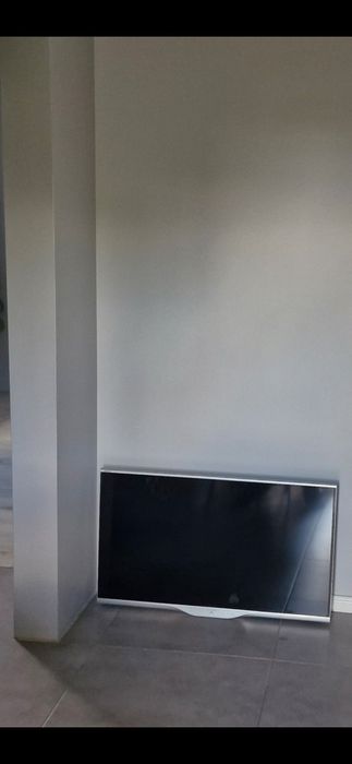 Tv  sharp 39 cali