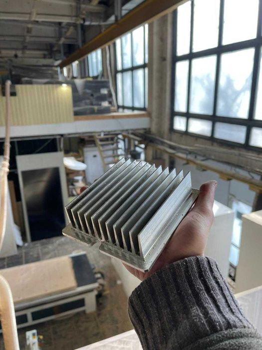 Фрезеровка на станках ЧПУ / ЧПК. Фрезерування алюміній фанера композит