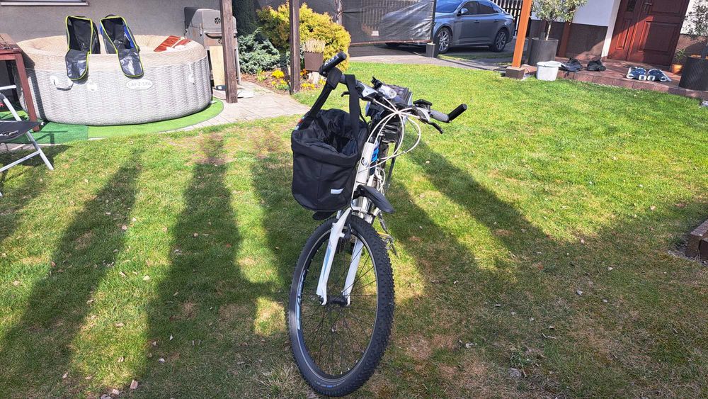 Rower damski elektryczny Unibike