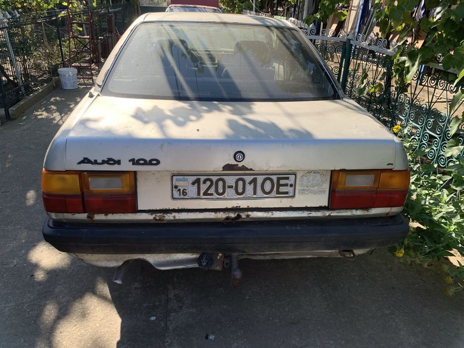 Разбор Audi 100 С3 1,8 1988