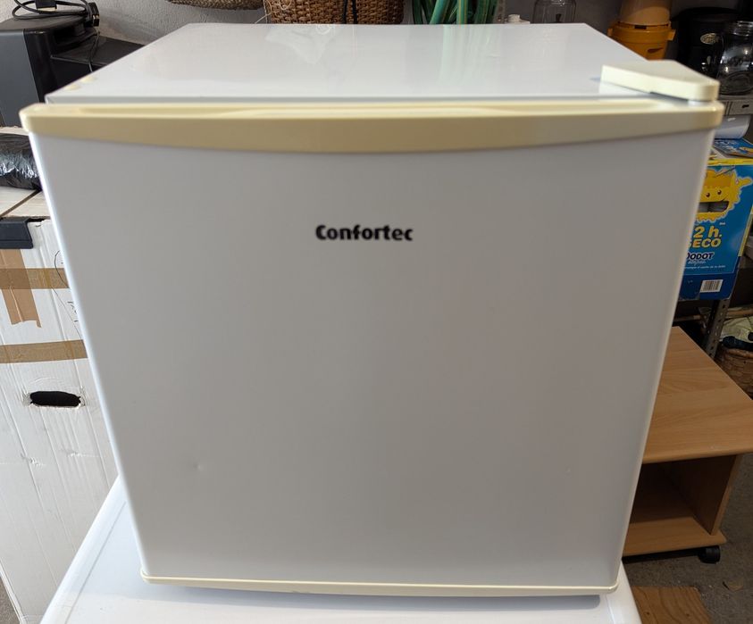 Mini Frigorífico Confortec CF65 (45L) – Óptimo Estado