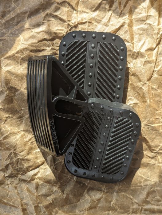 Комплект накладки педали ваз 2101-2107 ( тормоз, сцепление, газ) СССР ...