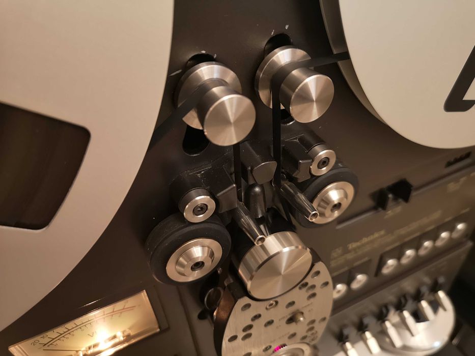 Magnetofon szpulowy Technics RS 1700 Top