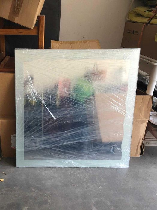 Espelho 97x90 cm embalado em ótimo estado