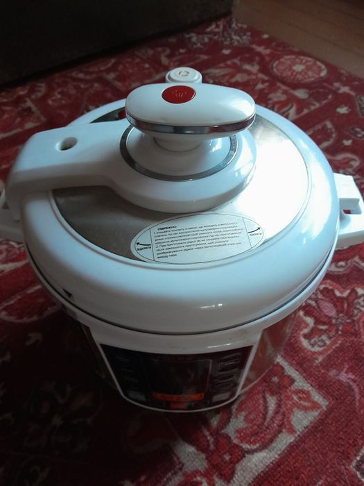 Мультиварка-скороварка Rotex 58 и Ротекс 76