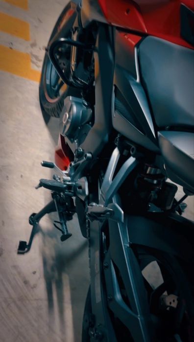 Moto Pulsar NS 200 ABS nova