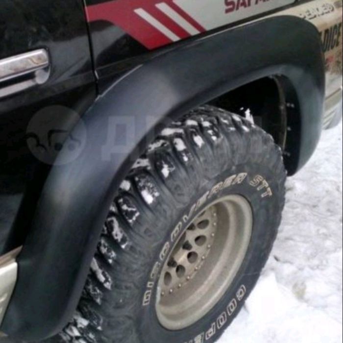 Розширювачі арок Nissan Patrol Y60