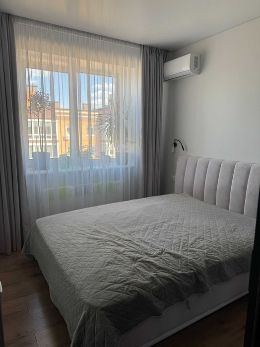 Продається сучасна євротрійка в ЖК «Полісся» 99 000 $